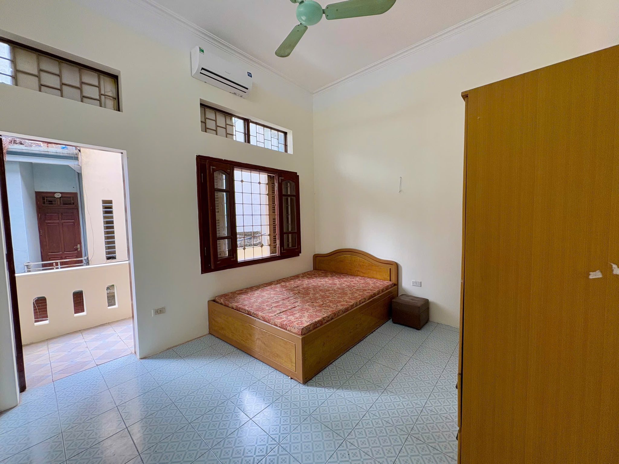 Cho thuê nhà ngõ Khương Đình, 3 tầng x 50m2, 2 ngủ, KD online, VP. Công ty, ở gđ 12.5 triệu - Ảnh 4